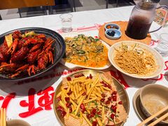 -肥肥虾庄·金牌油焖大虾(杨园滨江时代walk店)