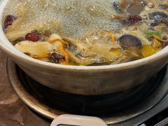 -野菌园·野生菌火锅首创第一家(关兴路总店)