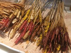 -老街烧烤大排档·地道湖北菜·龙虾馆(汉口火车站店)