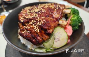 Whole Bone Black Pig Rib Rice