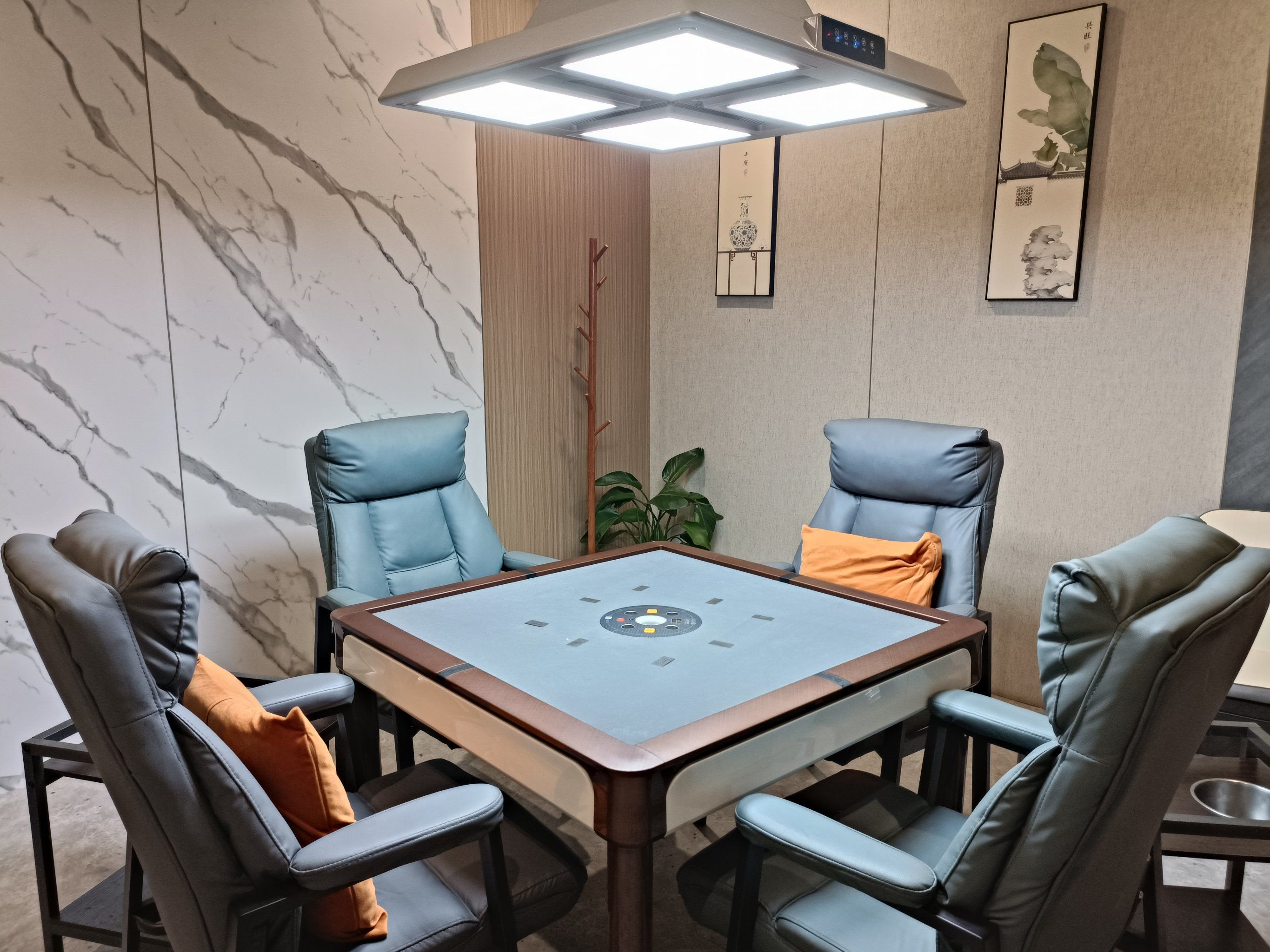 环境超好的麻将室!