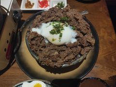 豪华五层牛肉饭-二丁目食堂(铁西星摩尔店)