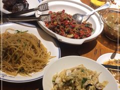 -阳光家常菜游客餐厅(千佛山店)