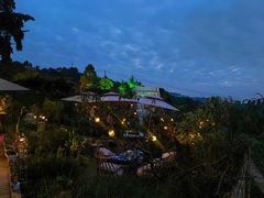 -花树下民宿(成都龙泉阳光城百工堰公园店)