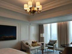 -广州富力丽思卡尔顿酒店