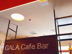 -ZAZA.CAFE.BAR