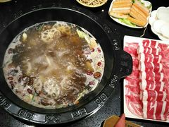 -宽板凳老灶火锅(外馆斜街店)