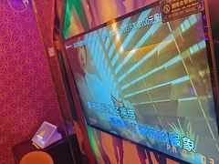 -路边边地标烧烤·川菜·小龙虾·音乐酒馆(良乡长虹店)