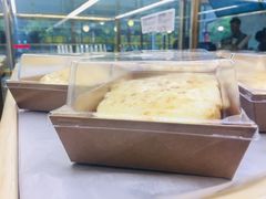 岩烧榴莲乳酪软软包-烫面包·面包烘焙(绿地缤纷城店)