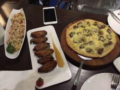 -百好乐宠物友好餐厅(朝外大街店)