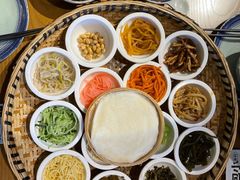 -包整·丝娃娃(一览甲秀楼风景店)