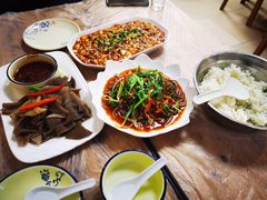 -洪霞餐馆
