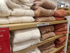 -优衣库(太原茂业天地店)