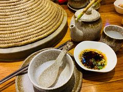 -滇香肴·云南菜蒸汽石锅鱼(云南北路店)
