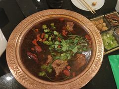 -穆隆斋清真大饭店(串窑街店)
