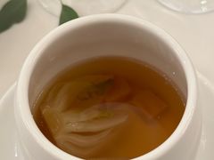 高汤菜胆竹笙炖红螺-伯衡55·吉品轩(乌鲁木齐南路店)