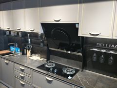 -佰丽爱家全屋定制(汶水店)