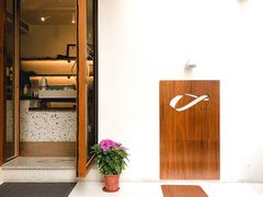 -Line 咖啡(石厦花园店)