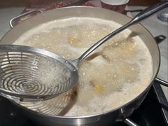 -尚尚仙·酸汤猪手·猪肚鸡火锅(华联万柳购物中心店)