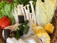 -樾餐厅泰式海鲜火锅(民歌湖店)