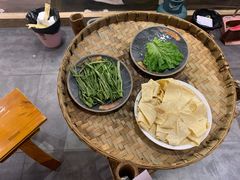 -王婆乔鲜鱼自助火锅(蜀汉路店)