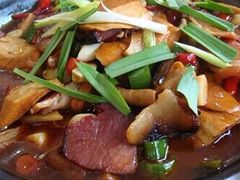 -富正毅三下锅·湘西韵味(天门山索道店)