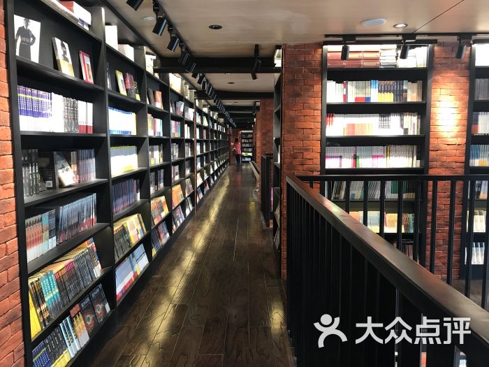 钟书阁(银泰中心in99店)图片 - 第3张