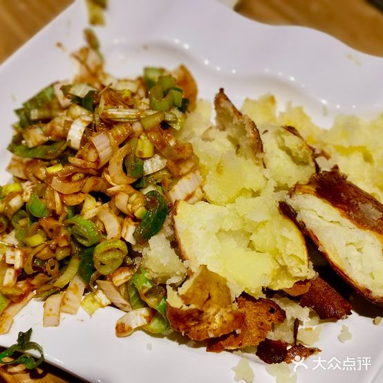 金碑炭缸烧烤(胜利店)