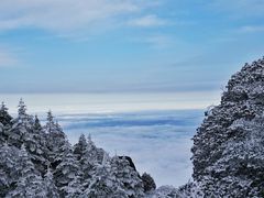 -峨嵋山金顶