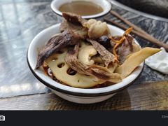 -乳仔牛牦牛汤锅 烤羊排(松潘古城店)