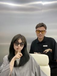 -Tloml salon