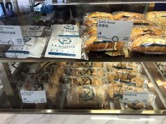 蒜香包-LE SAPHIR 莎菲尔菓子(和兴店)