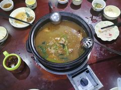 -菌之家·专业纯野生菌火锅·特色炒菌