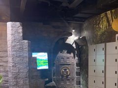 -暴风岛沉浸式体验馆(百联世纪店)