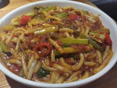 牛肉炒米粉-疆里疆外·和田烤肉·清真