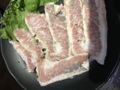 -山川小町·极番烧肉(新地假日广场店)