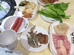-牛太郎时尚自助烧烤