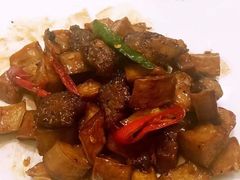 -芳满庭粤菜餐厅(丹阳吾悦店)