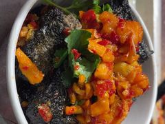 -黑色经典臭豆腐·湖南特产(步行街店)