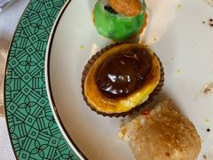 一口鲍鱼酥-三号黄浦会Canton Table