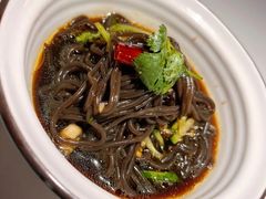 -鸣记脆皮烤鱼·海鲜烤鱼(三八广场店)