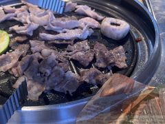 -哈哈碳都·牛肋条无限自助烤肉(台江万达店)