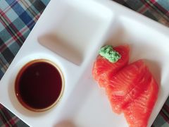 -彩虹云霄酒店76&78层国际自助餐