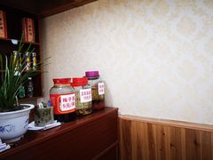 -乡土特色.冷锅鱼.牦牛肉汤锅