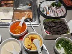 -海底捞火锅(宝龙广场夜宵主题店)