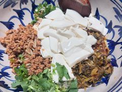 -蜗牛小馆醉乡民谣云南菜(惠新西里店)