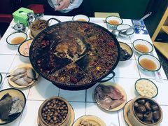 -石灰市老火锅(北滨路店)