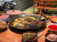 -周小明火锅(黑金冠社区店)