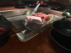 -肉甲韩国木炭烤肉(新壹街1店)