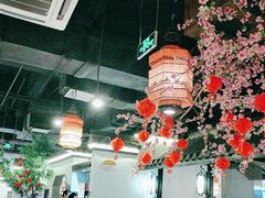 -卢大鲜鱼头捞饭(美利广场店)